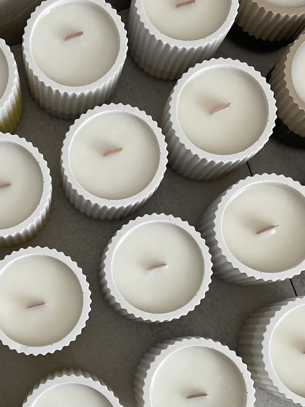 Cookie Crumbs Stoneware Soy Candle – Warm Scandi-Inspired Home Scent - Image 9