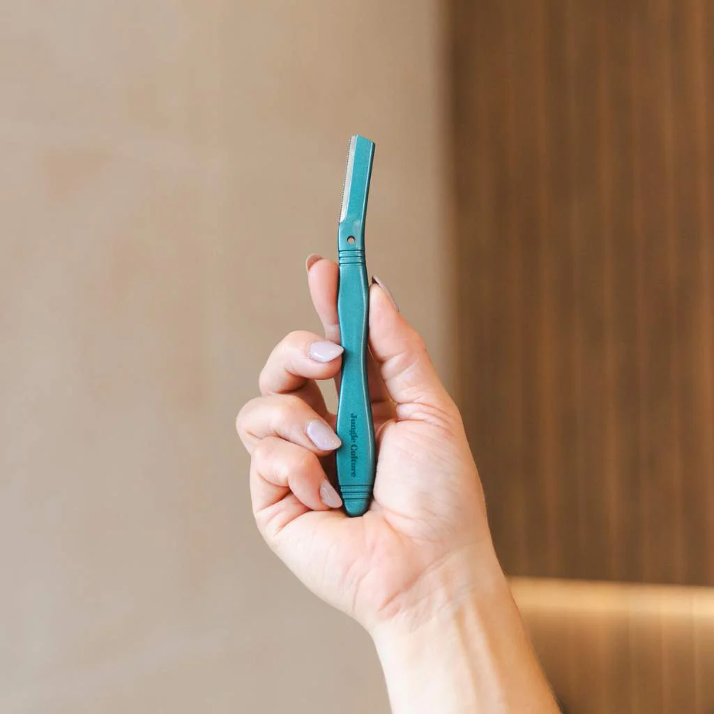 Dermaplaner - Eyebrow Razor & Facial Hair Shaper - Image 5