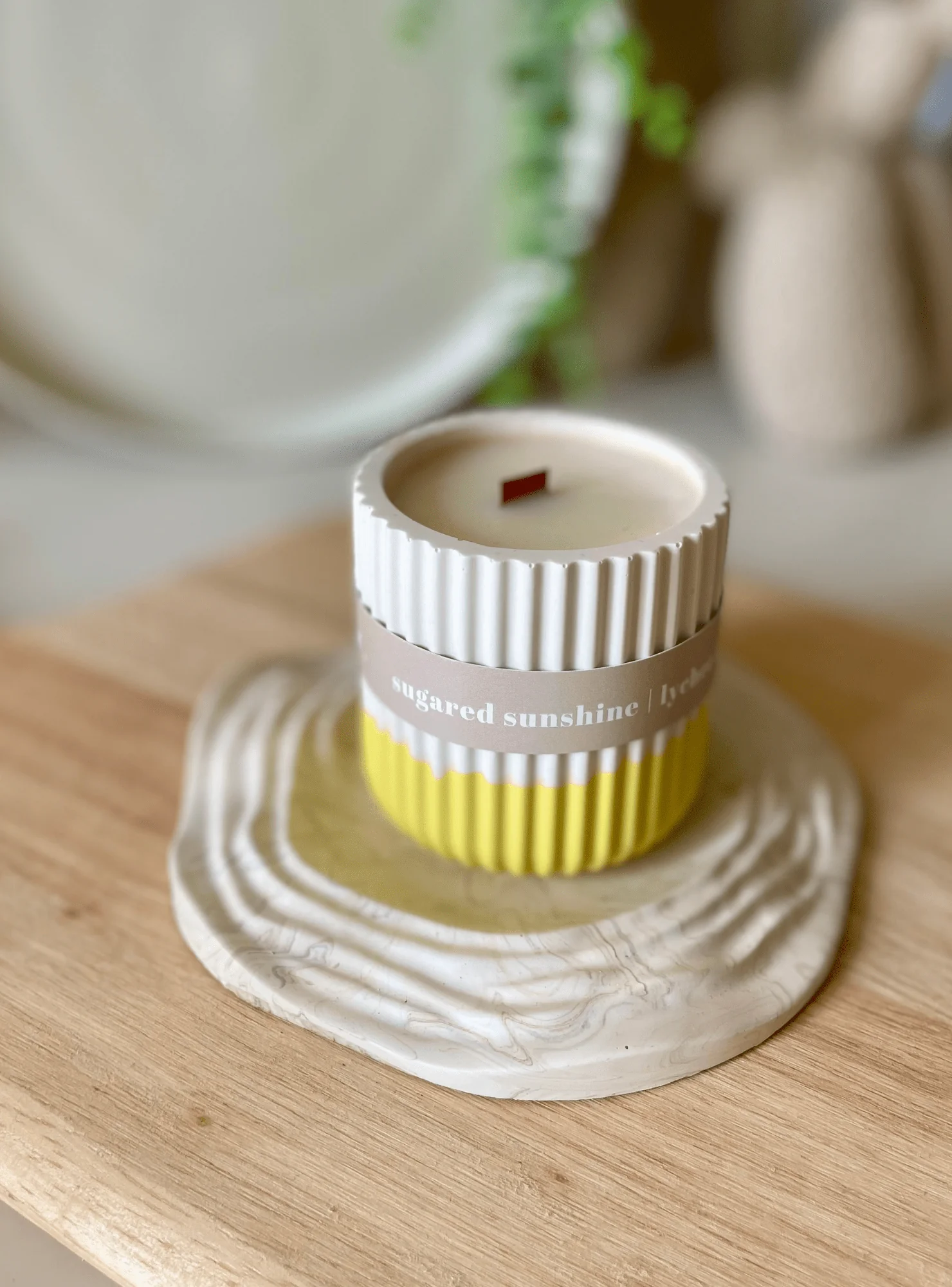 Lychee Stoneware Soy Candle – Fresh Fruity Tropical Candle - Image 4