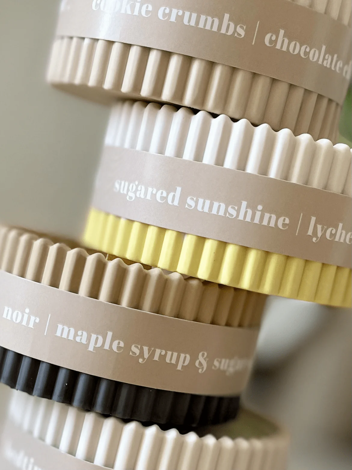 Lychee Stoneware Soy Candle – Summer-Inspired Tropical Fragrance - Image 8
