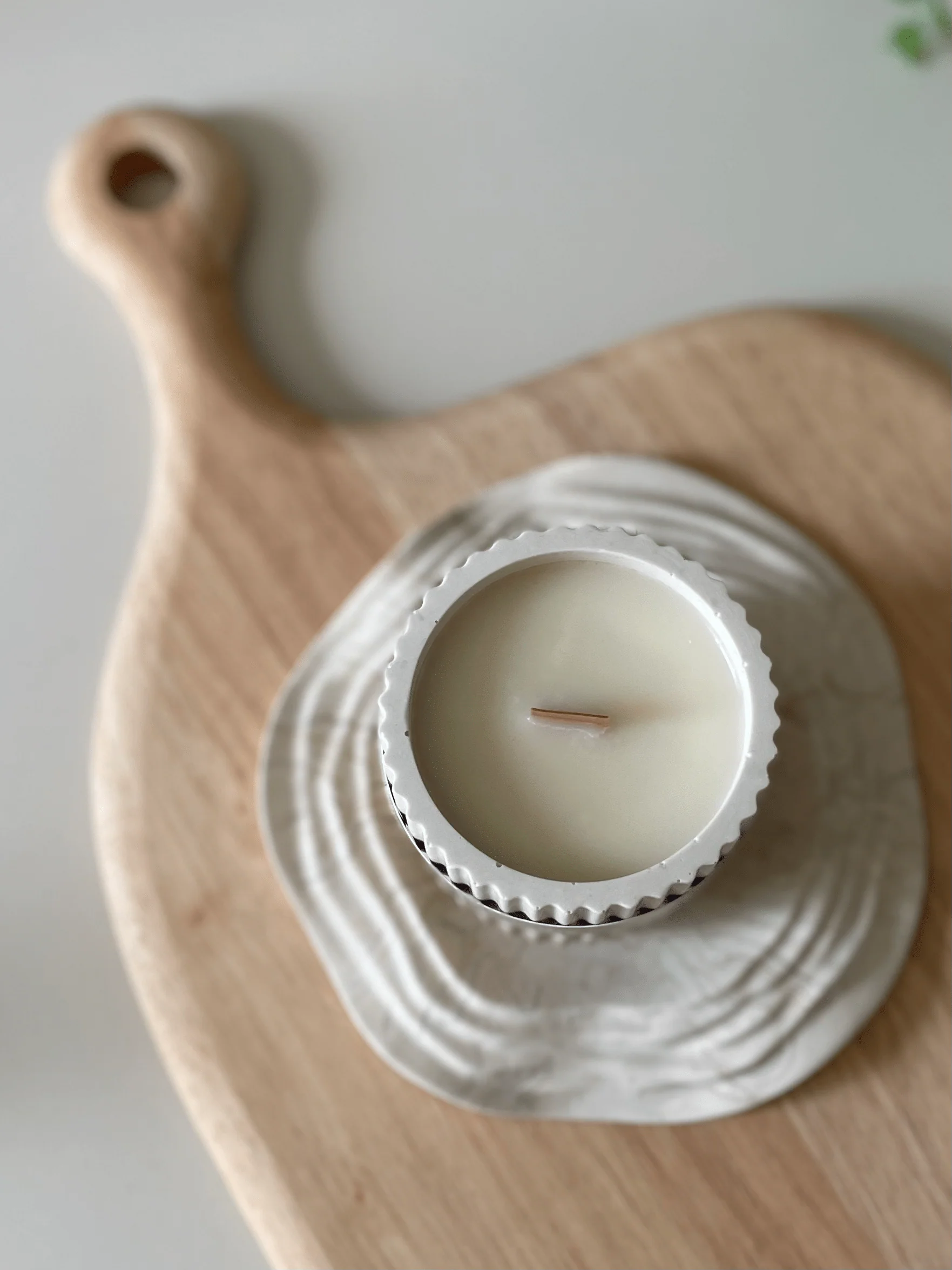 Raspberry Ripple Stoneware Soy Candle – Fruity Indulgent Scent - Image 9